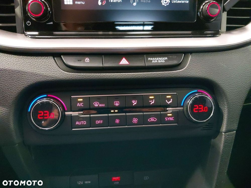 Kia Ceed 1.5 T-GDI M DCT - 29