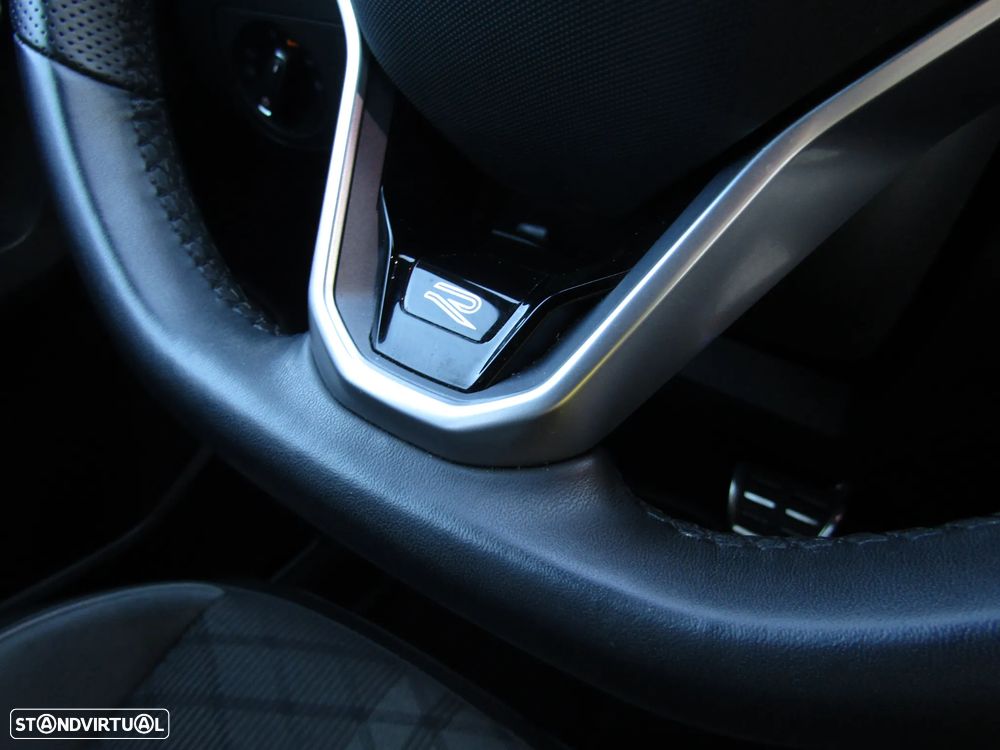 VW Tiguan Allspace 2.0 TDI R-Line DSG - 30