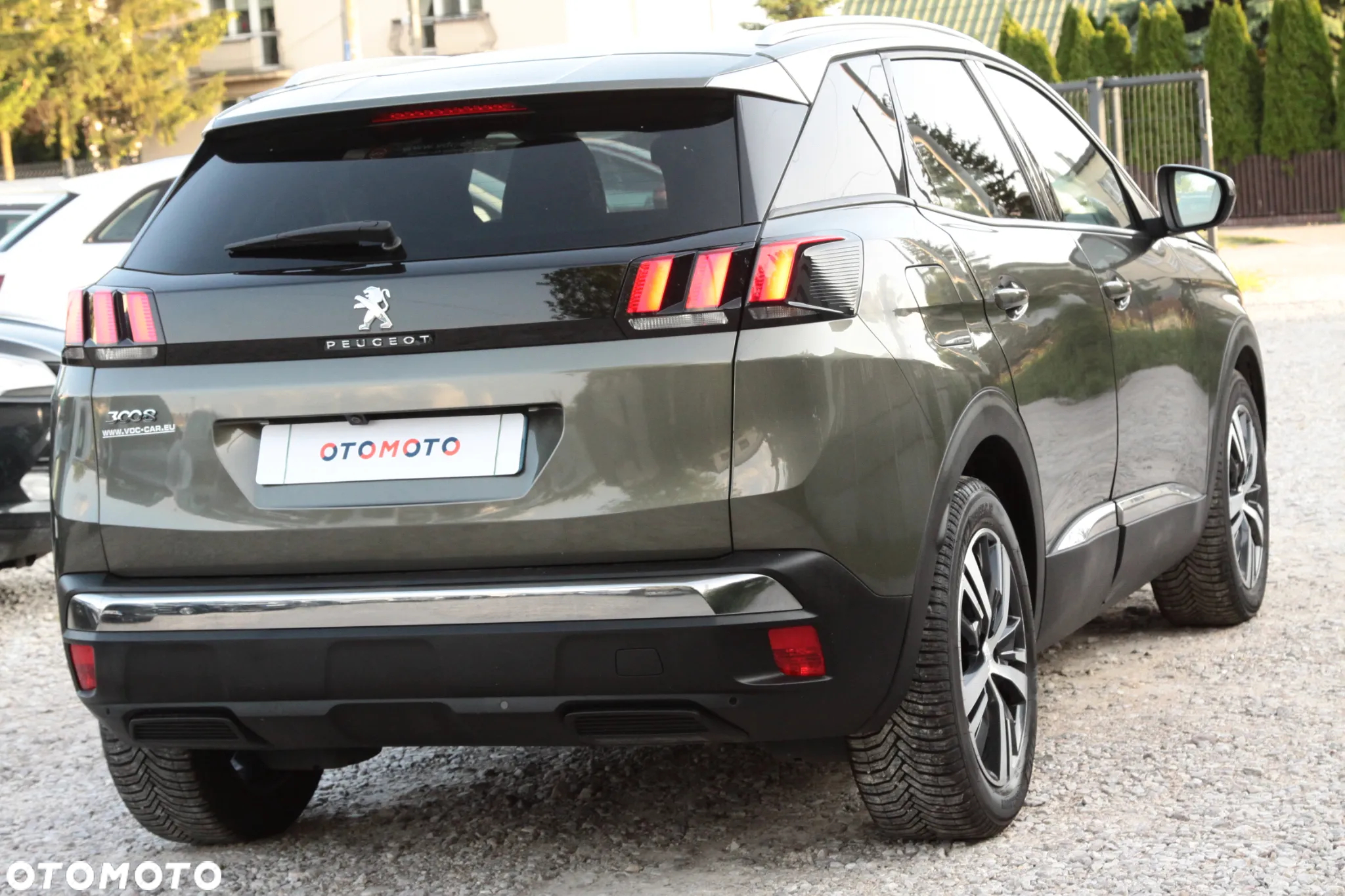 Peugeot 3008 1.6 BlueHDi Allure S&S - 15