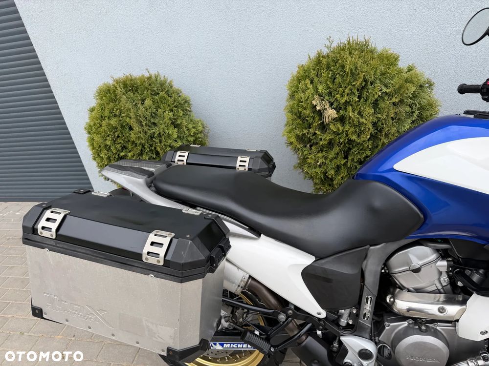 Honda XL - 17