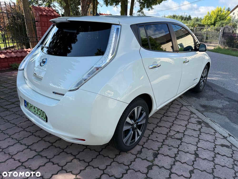 Nissan Leaf - 5