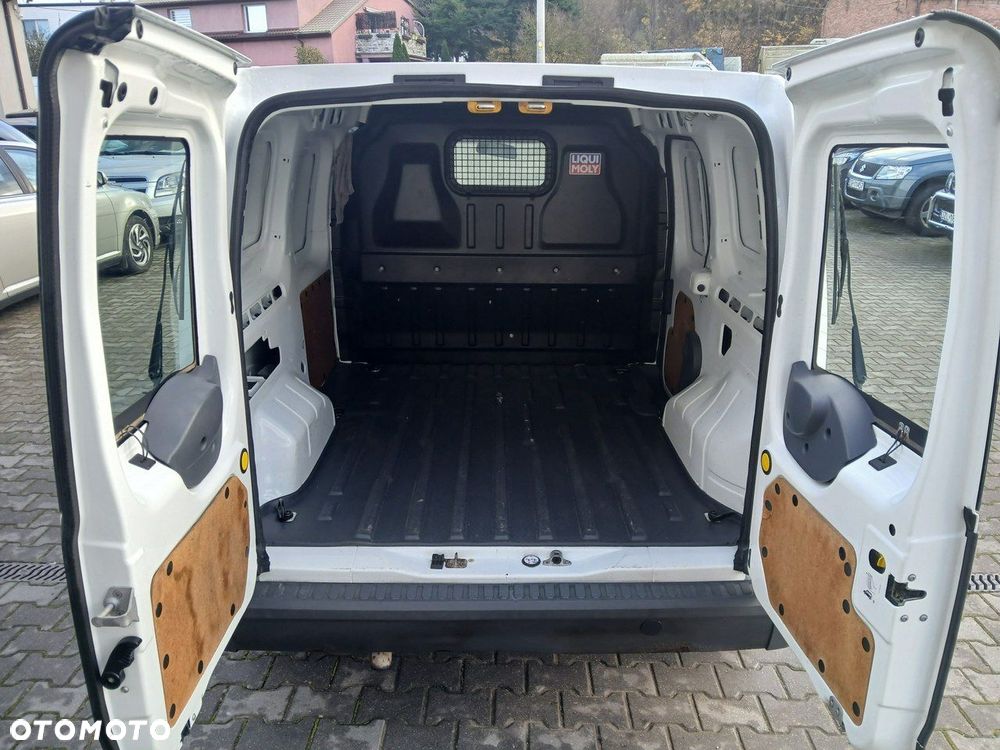 Ford Transit Connect - 9
