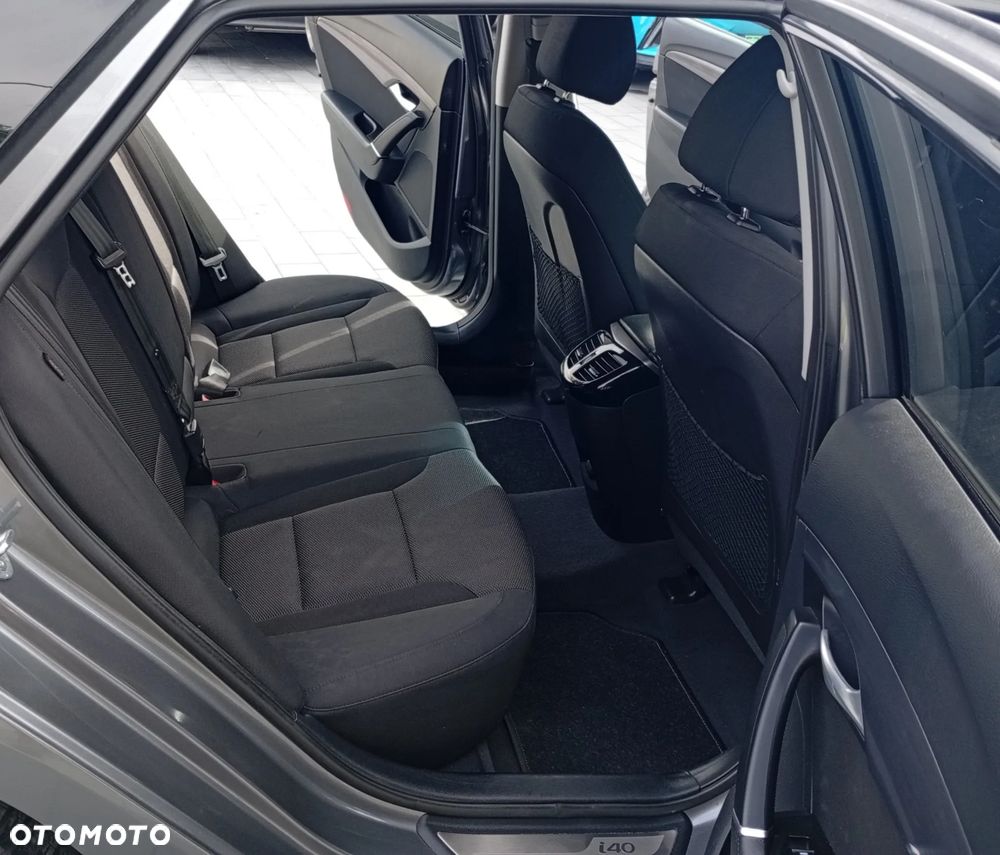 Hyundai i40 Kombi 1.7 CRDi Premium - 14