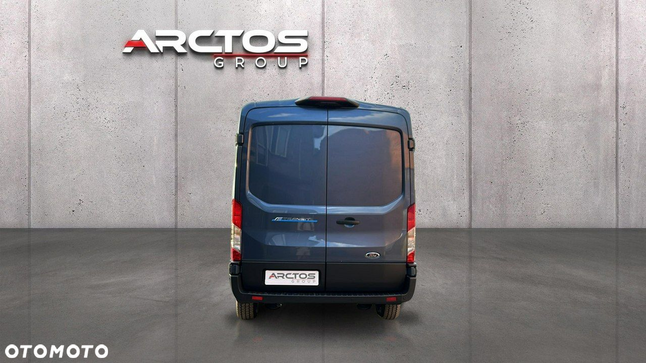 Ford Transit - 4