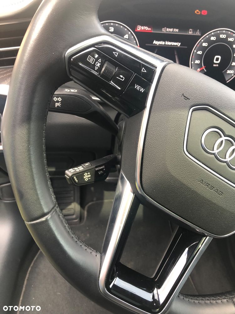 Audi A6 - 8