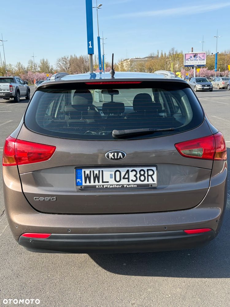 Kia Ceed - 5