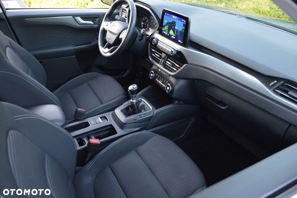 Ford Kuga 2.0 EcoBlue Hybrid TITANIUM - 22