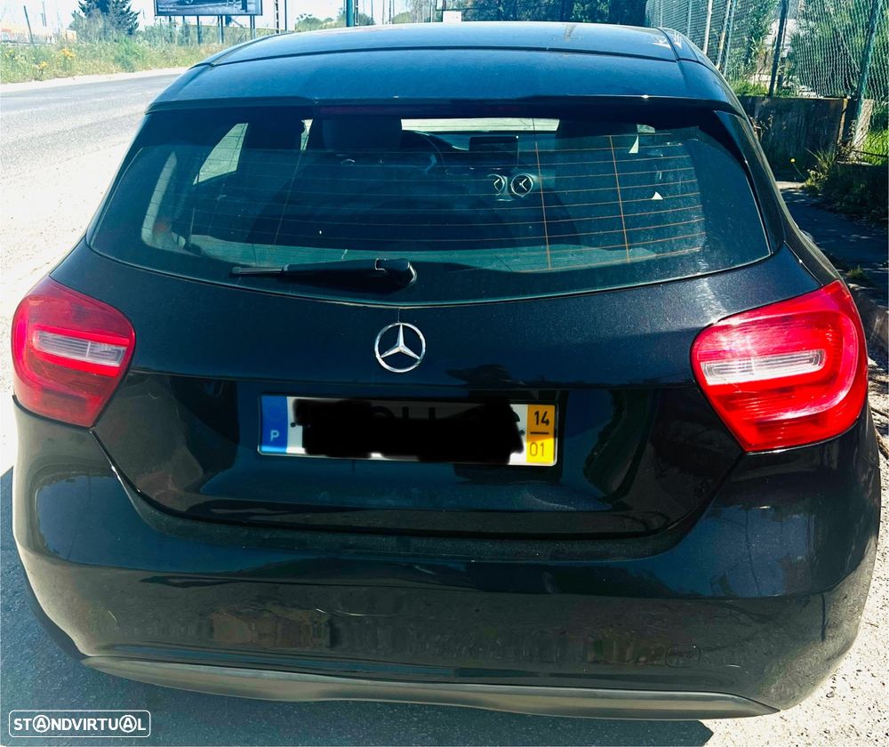 Mercedes-Benz A 180 d - 2