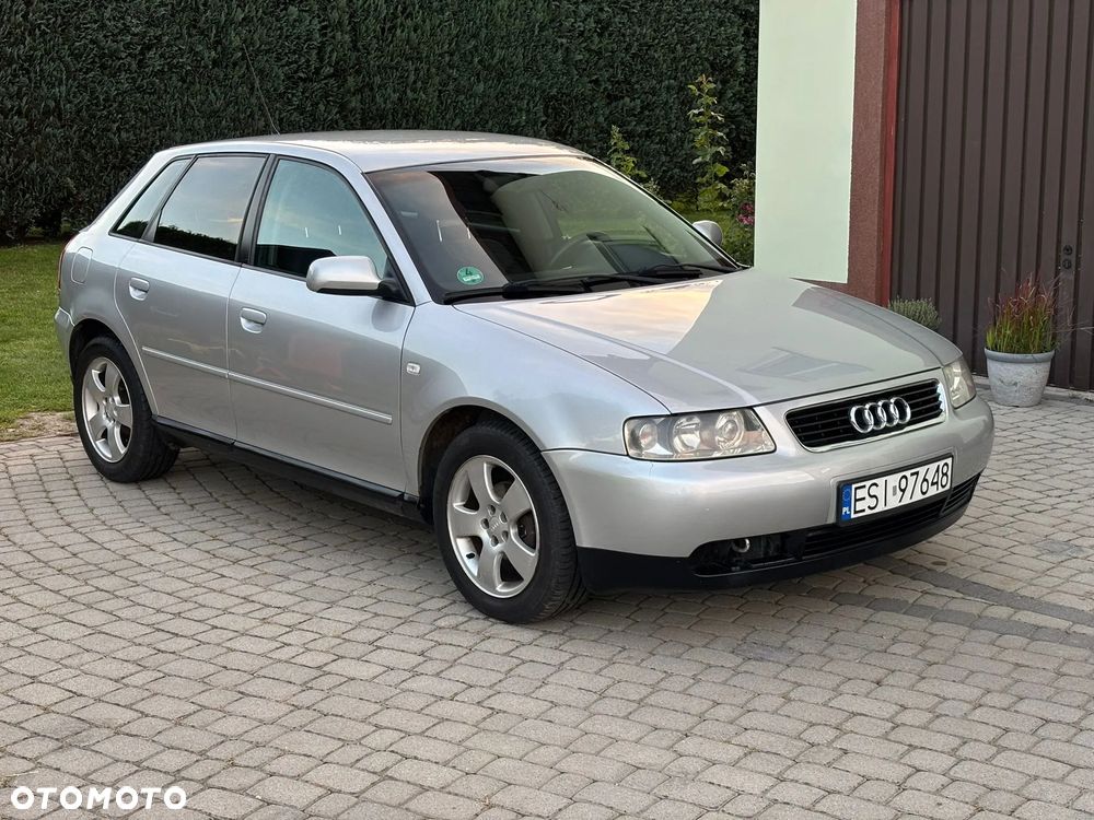Audi A3 Sportback 1.6 S line Sportpaket (plus) - 1