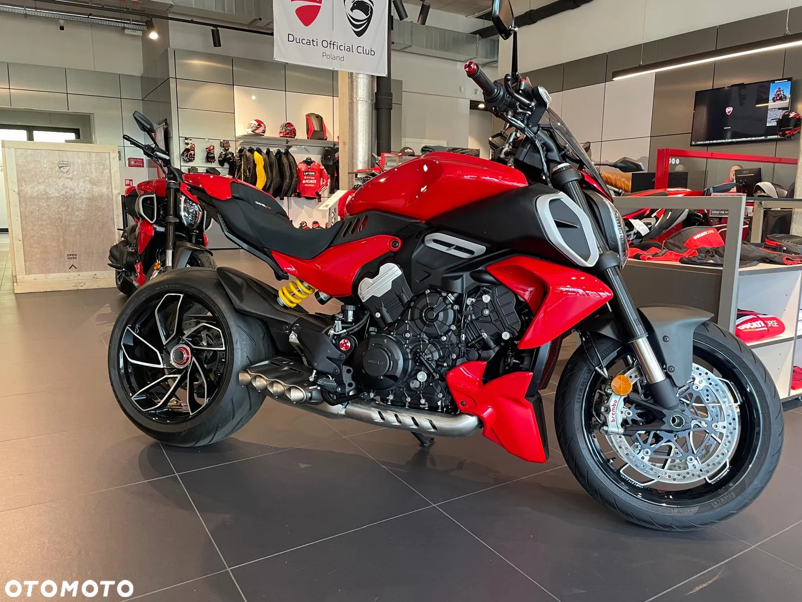 Ducati Diavel - 2