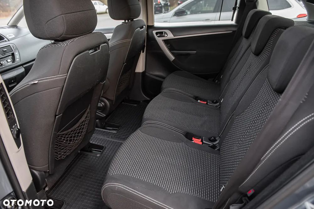 Citroën C4 Picasso e-HDi 110 FAP EGS6 Business Class - 23