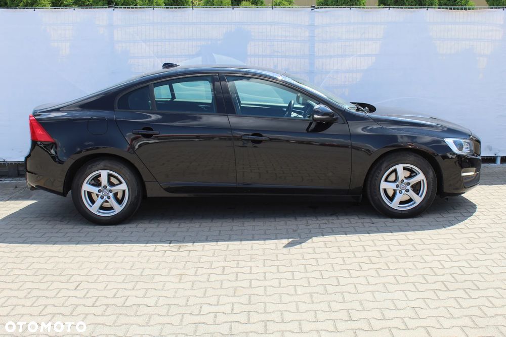 Volvo S60 T3 Drive-E Kinetic - 6