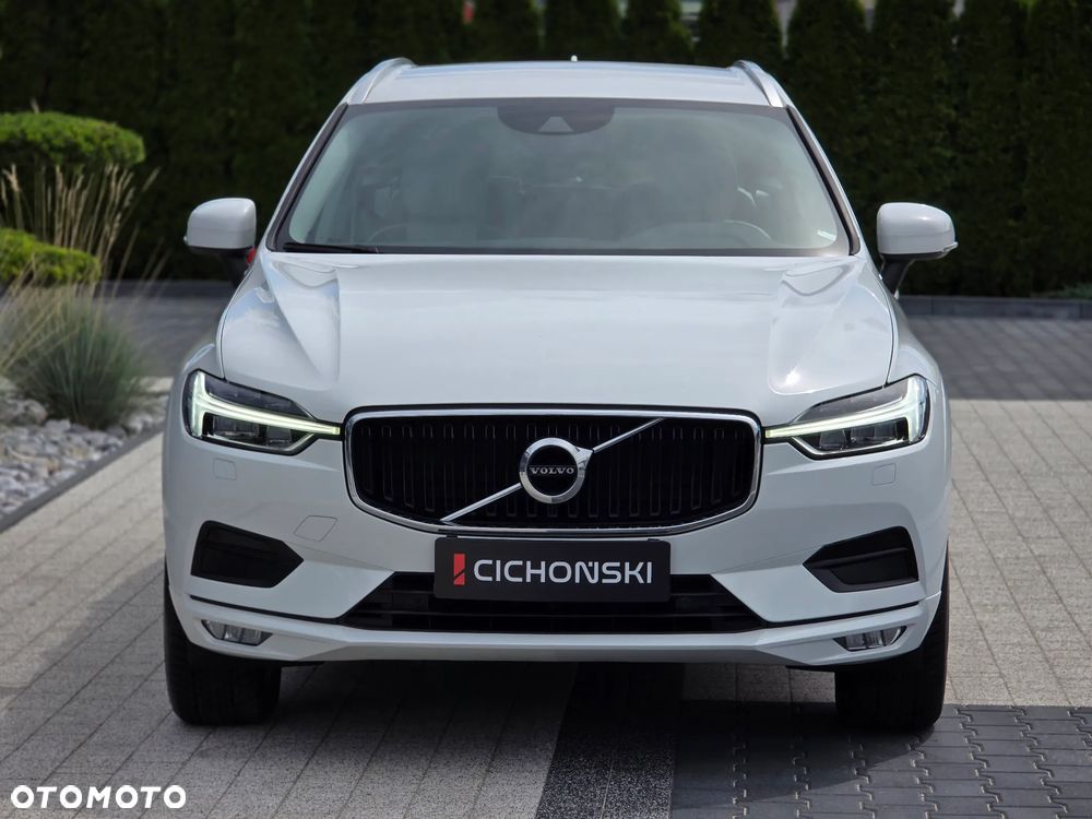 Volvo XC 60 T4 Momentum Pro - 3