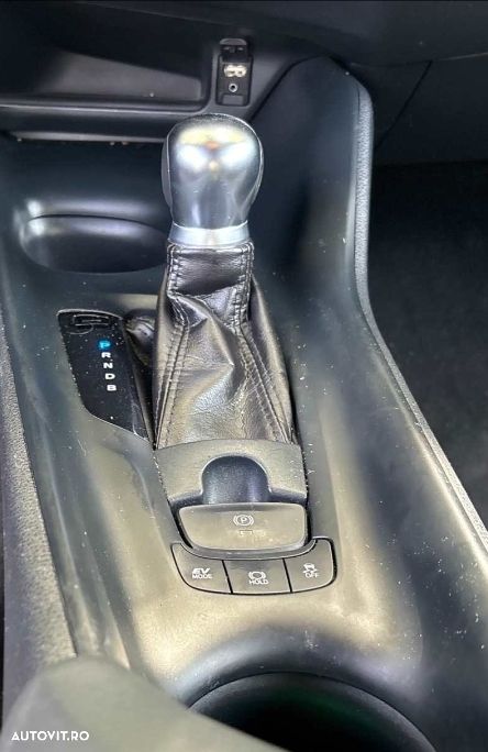Toyota C-HR Flow - 11