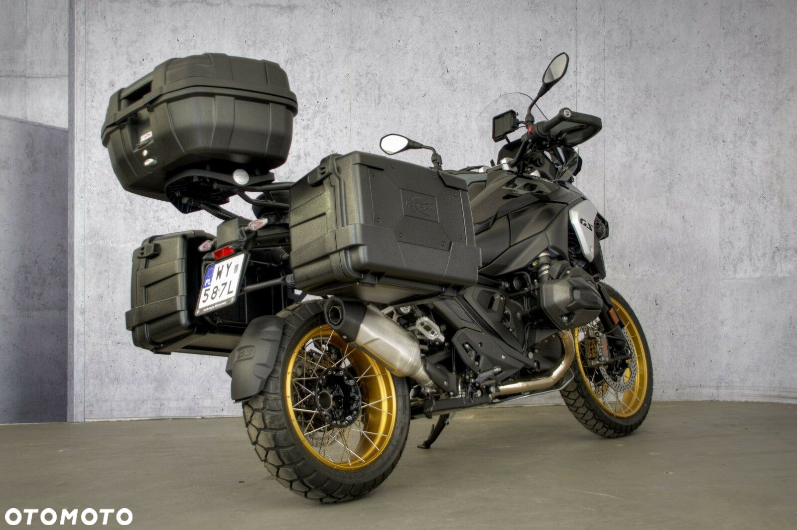BMW R - 3