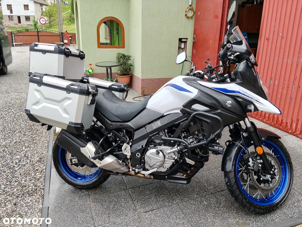 Suzuki V-STROM