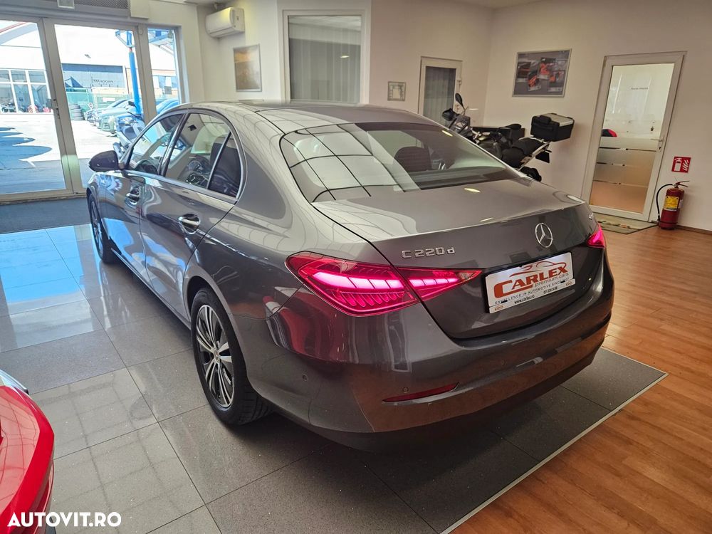 Mercedes-Benz C 220 d 4Matic 9G-TRONIC - 7