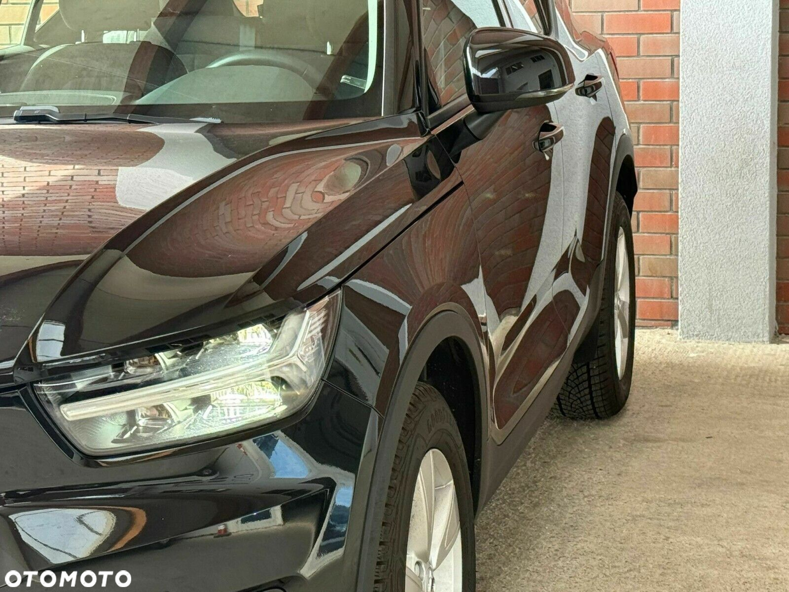 Volvo XC 40 - 9