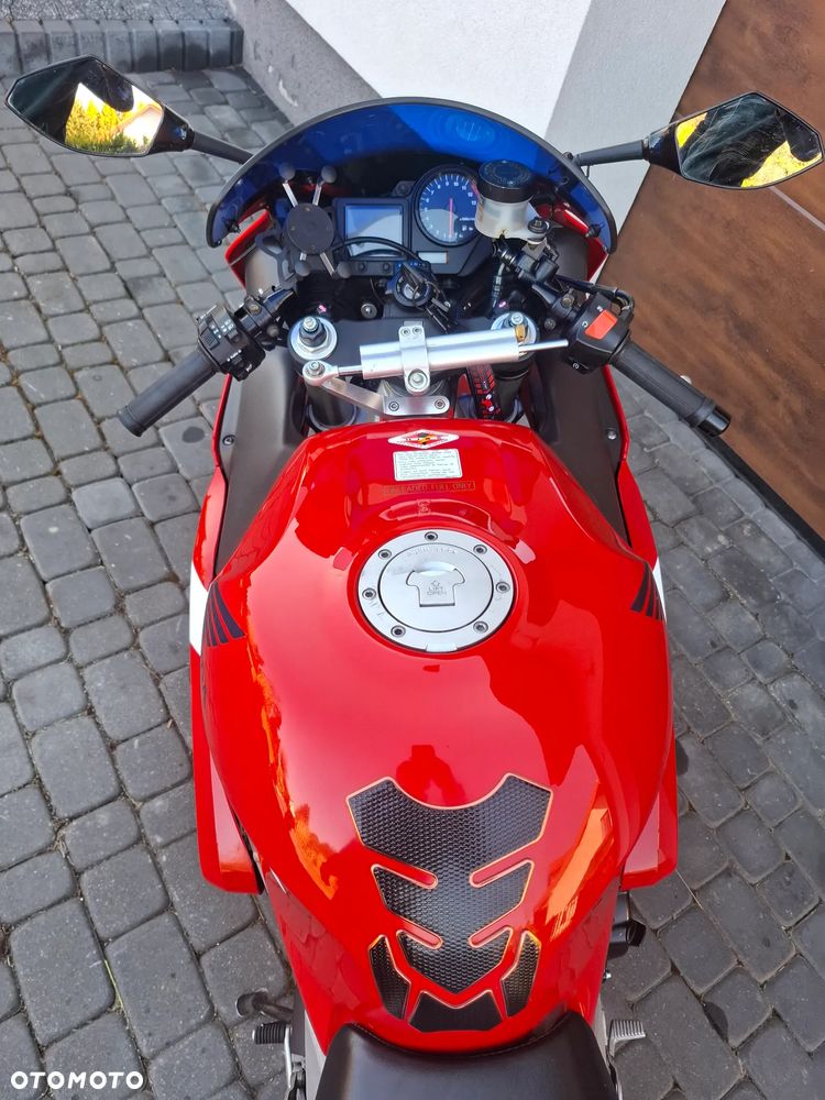 Honda CBR - 6