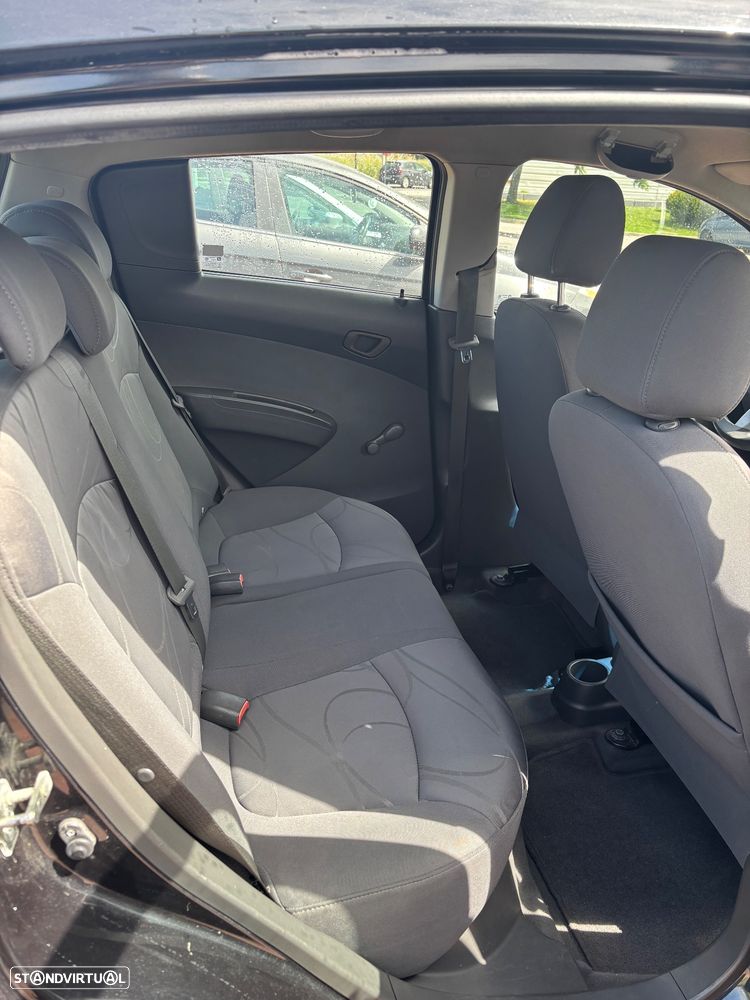 Chevrolet Spark 1.0 L - 7