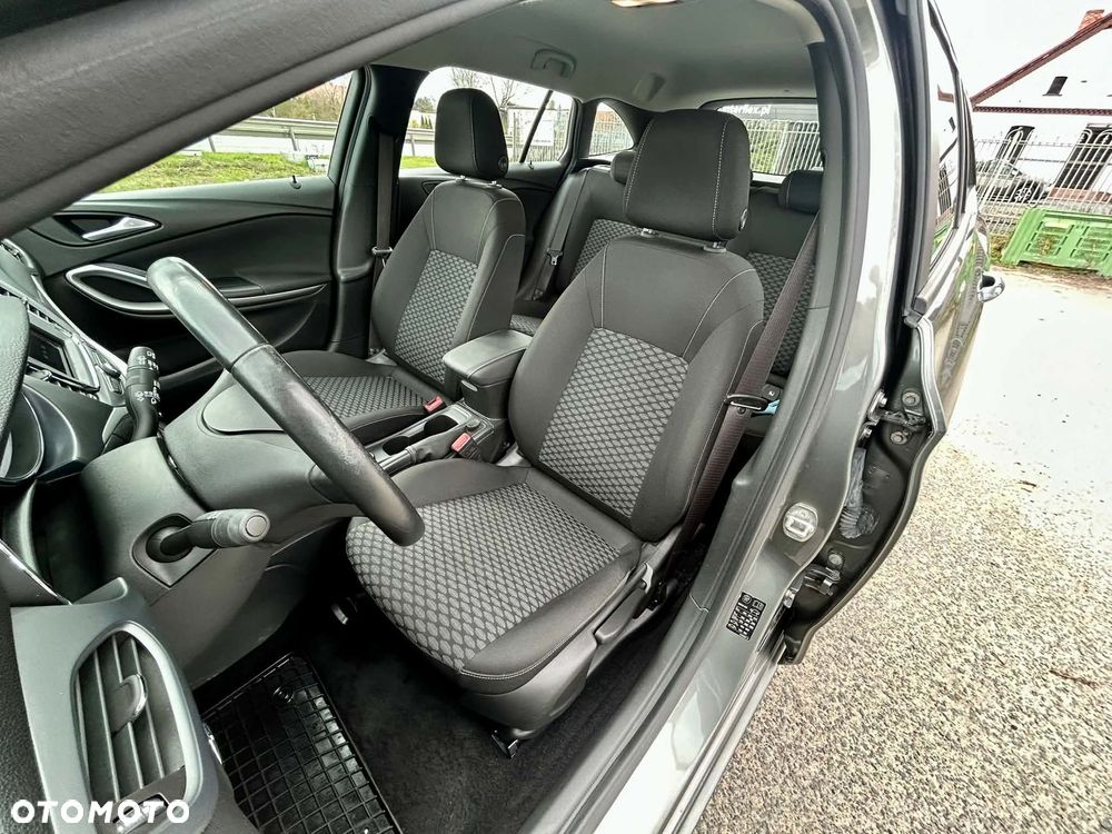 Opel Astra 1.5 D Start/Stop Automatik 2020 - 12