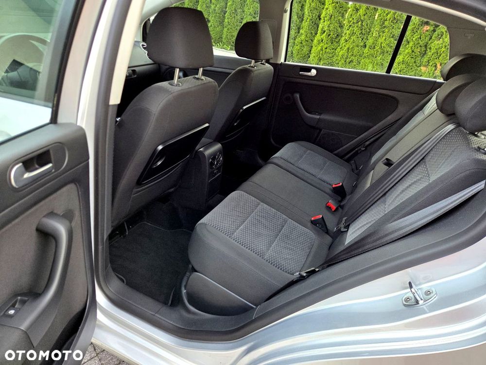 Volkswagen Golf Plus - 20