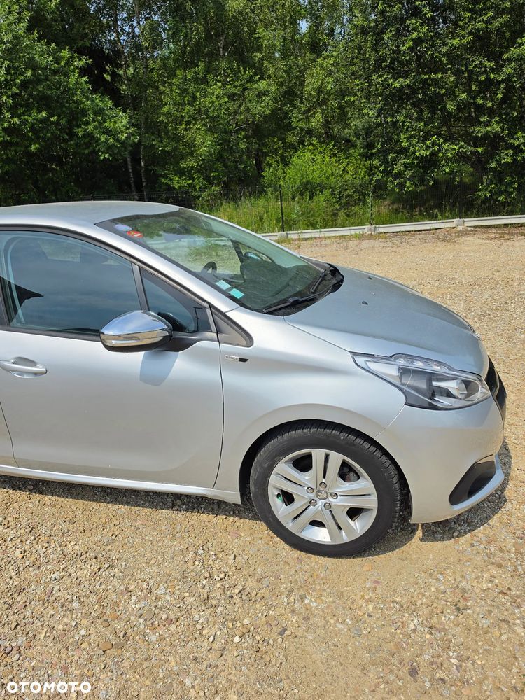 Peugeot 208 82 PureTech Style - 9