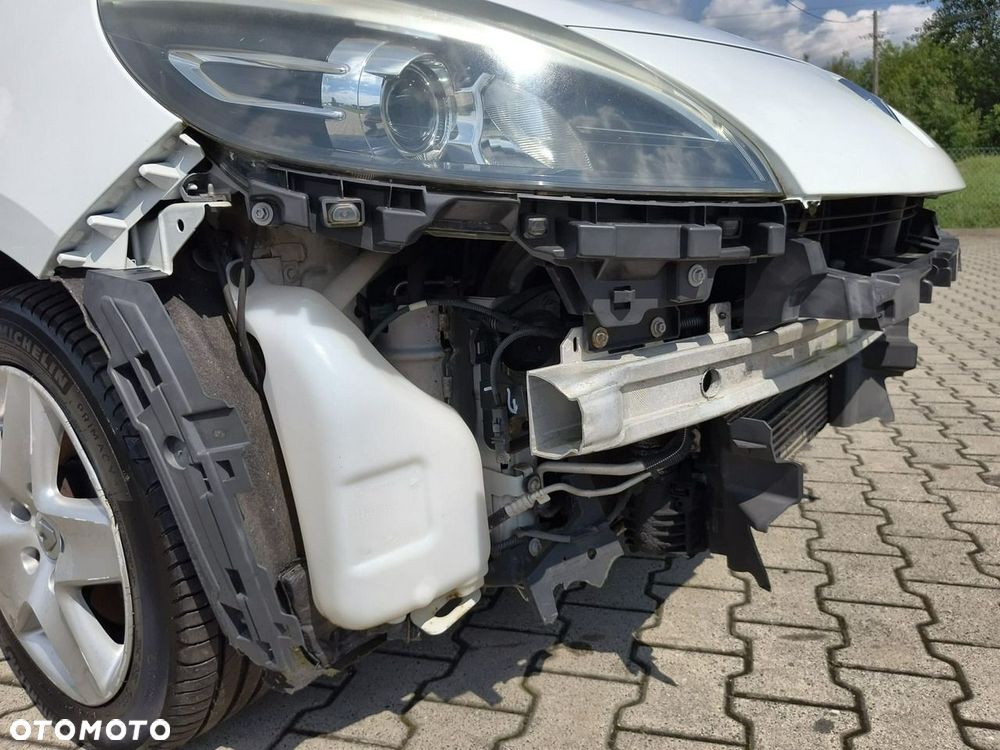 Renault Scenic - 18