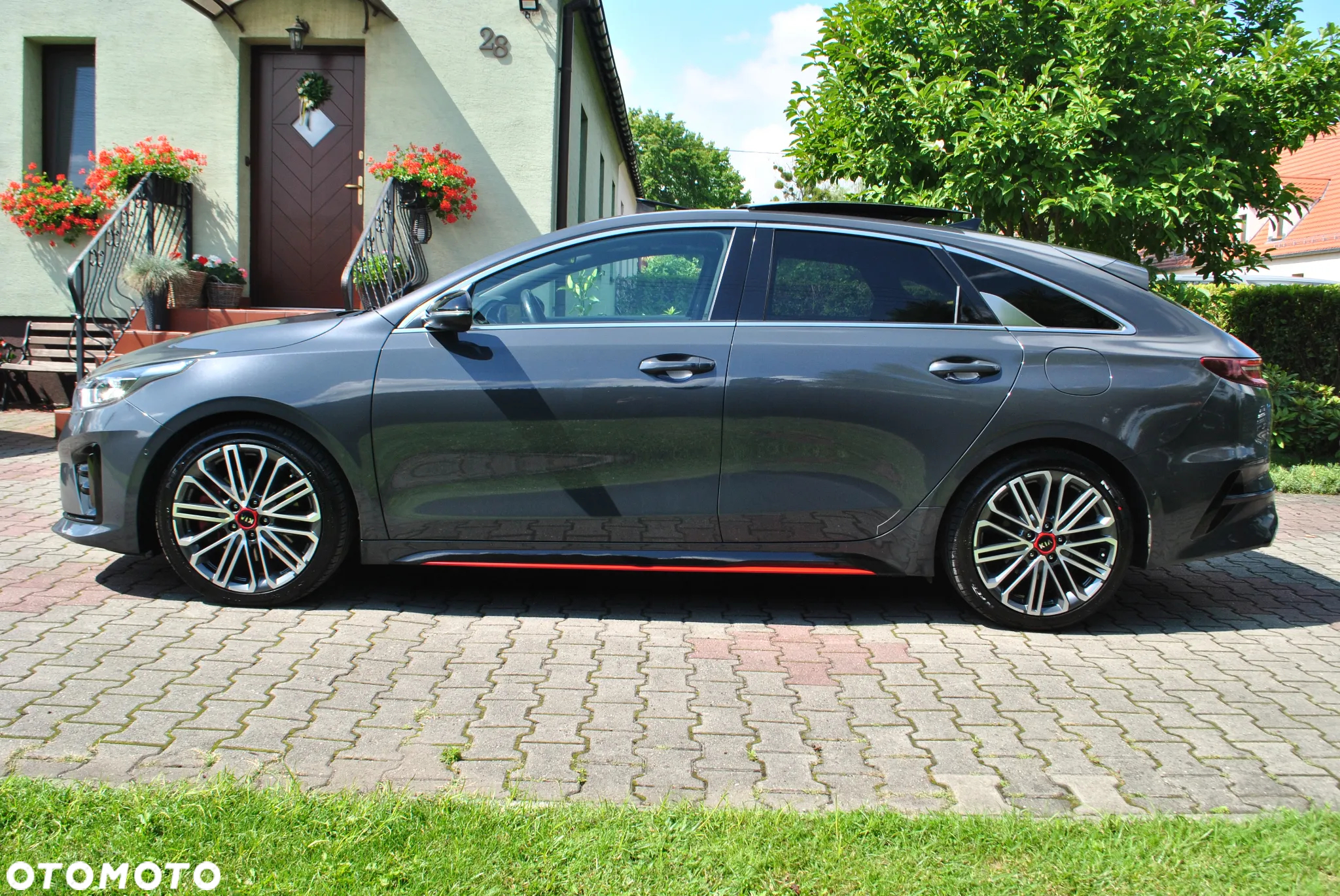 Kia ProCeed 1.6 T-GDI GT - 2