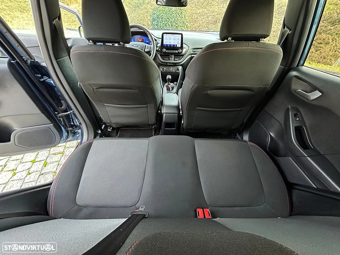 Ford Fiesta 1.0 EcoBoost ST-Line X - 26