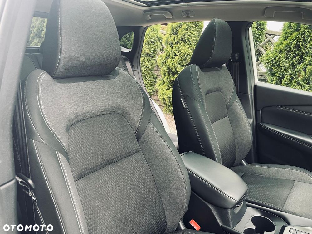 Nissan Qashqai 1.3 DIG-T MHEV Tekna - 19