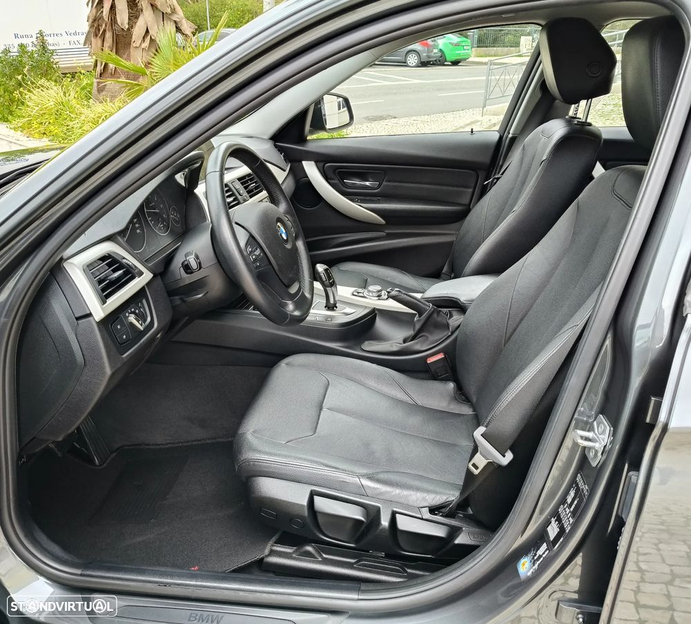 BMW 320 d Advantage Auto - 12