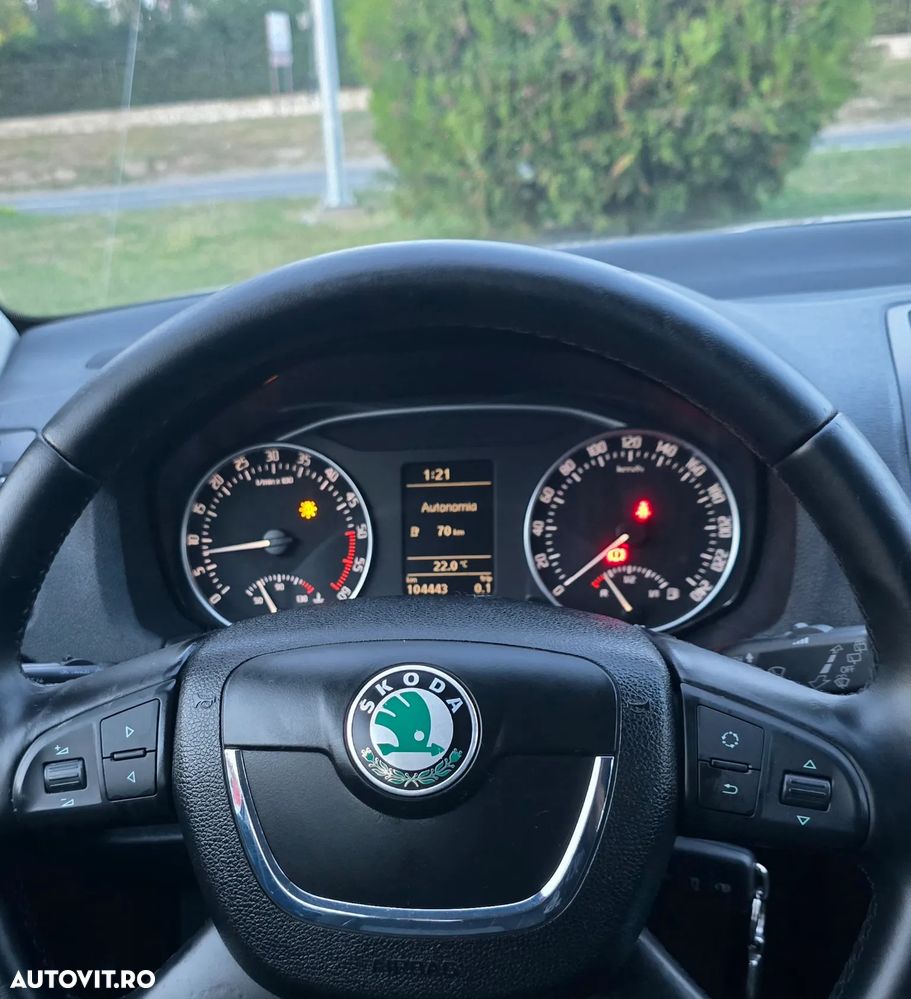 Skoda Octavia - 5