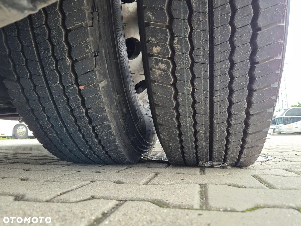 Mercedes-Benz TOURISMO RHD/13 METRÓW/MANUAL/SPROWADZONY/WINDA - 21