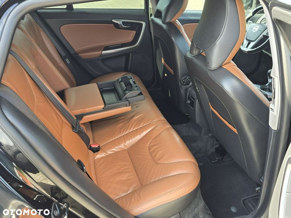 Volvo V60 - 23