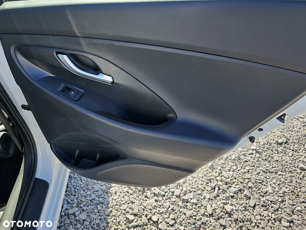 Hyundai i30 1.0 T-GDI Modern - 23