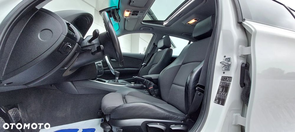 BMW Seria 1 120d - 20