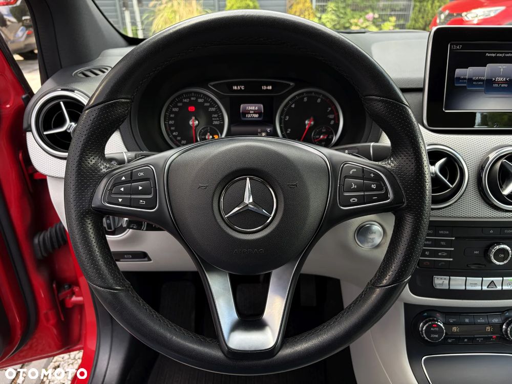 Mercedes-Benz Klasa B 200 7G-DCT Edition - 23