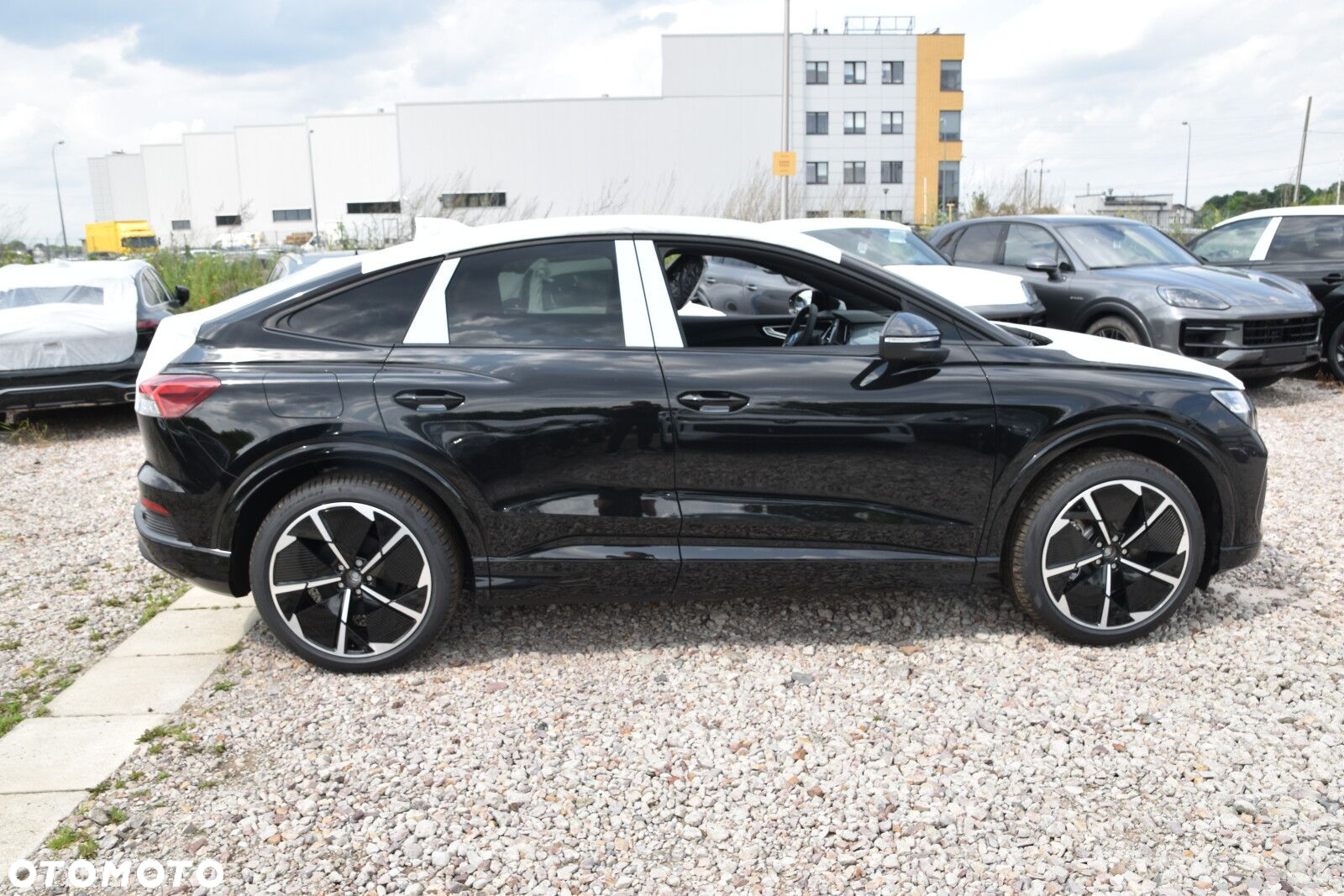 Audi Q4 Sportback e-tron - 4