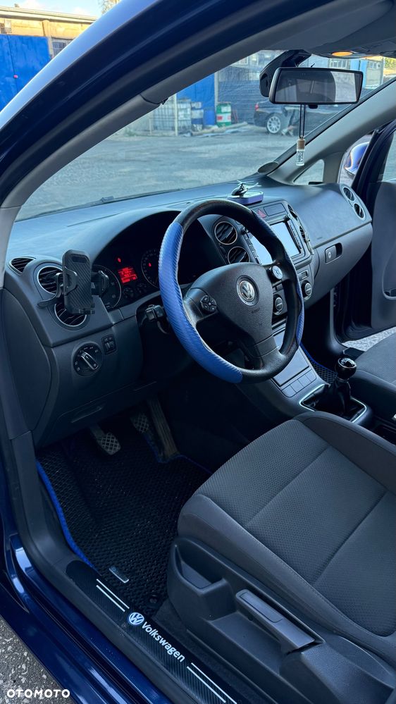 Volkswagen Golf Plus - 15