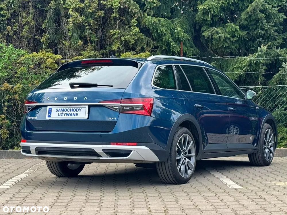 Skoda Superb 2.0 TDI SCR 4x4 Scout DSG - 2