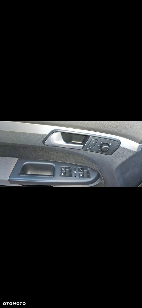 Volkswagen Touran 1.4 TSI DSG Highline - 18
