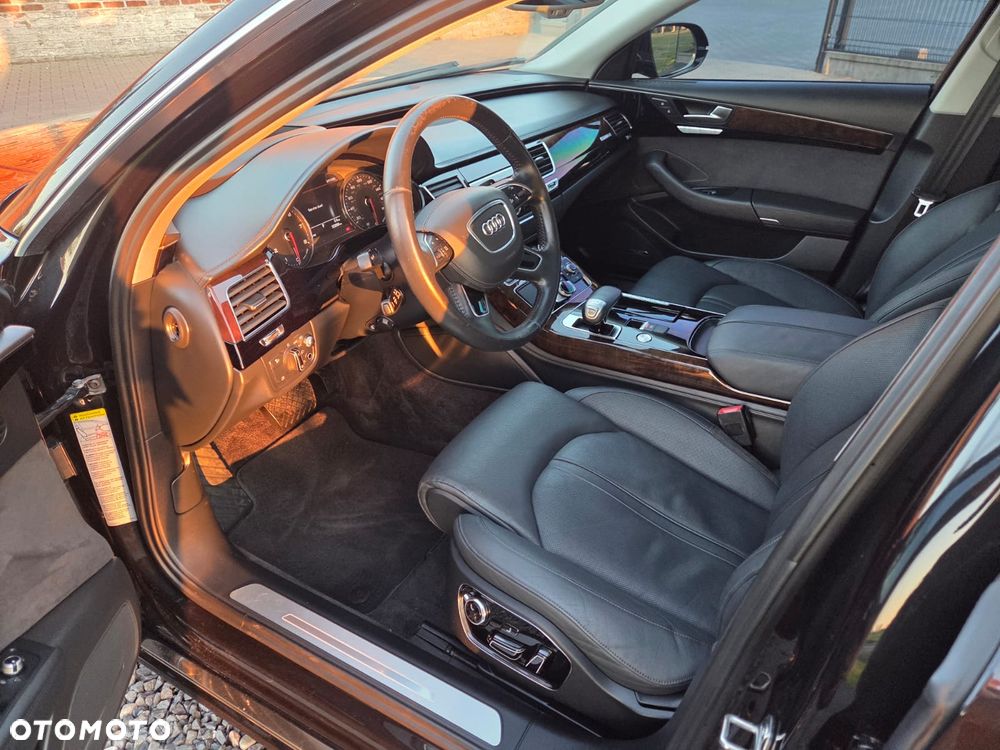 Audi A8 3.0 TFSI Quattro tiptronic - 12