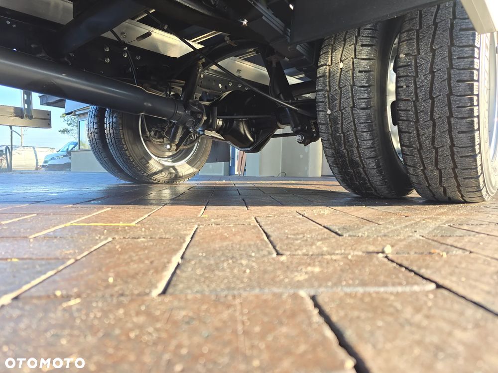 Iveco DAILY DAILY 50C16 KONTENER IZOTERMICZNY 10PALET 4,91cmDługi  2,11cmSzeroki  2,31cmWysoki  SALON PL 106 Tyś km STAN JAK NOWY NA GWARANCJI TEMPOMAT FOTEL PNEŁMATYCZNY KLIMATYZACJA AUTOMATYCZNA - 10