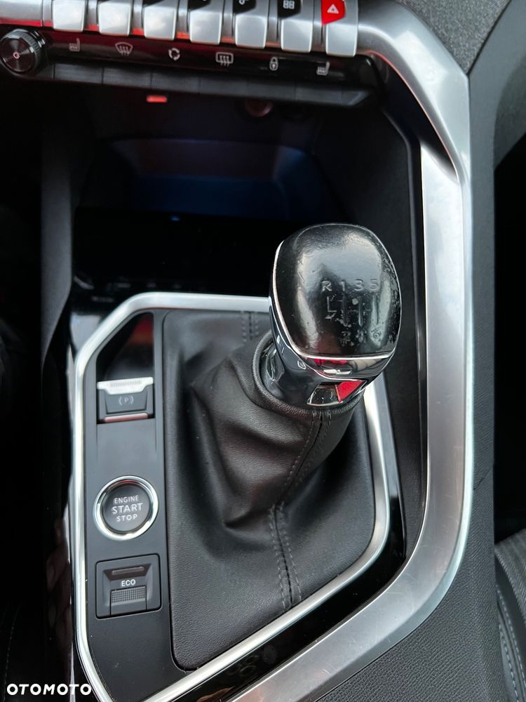 Peugeot 5008 - 17