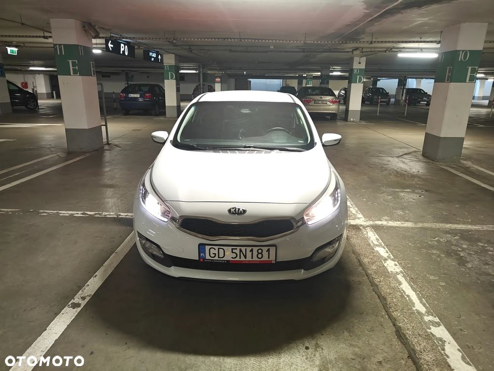 Kia ProCeed 1.6 Crdi M - 2