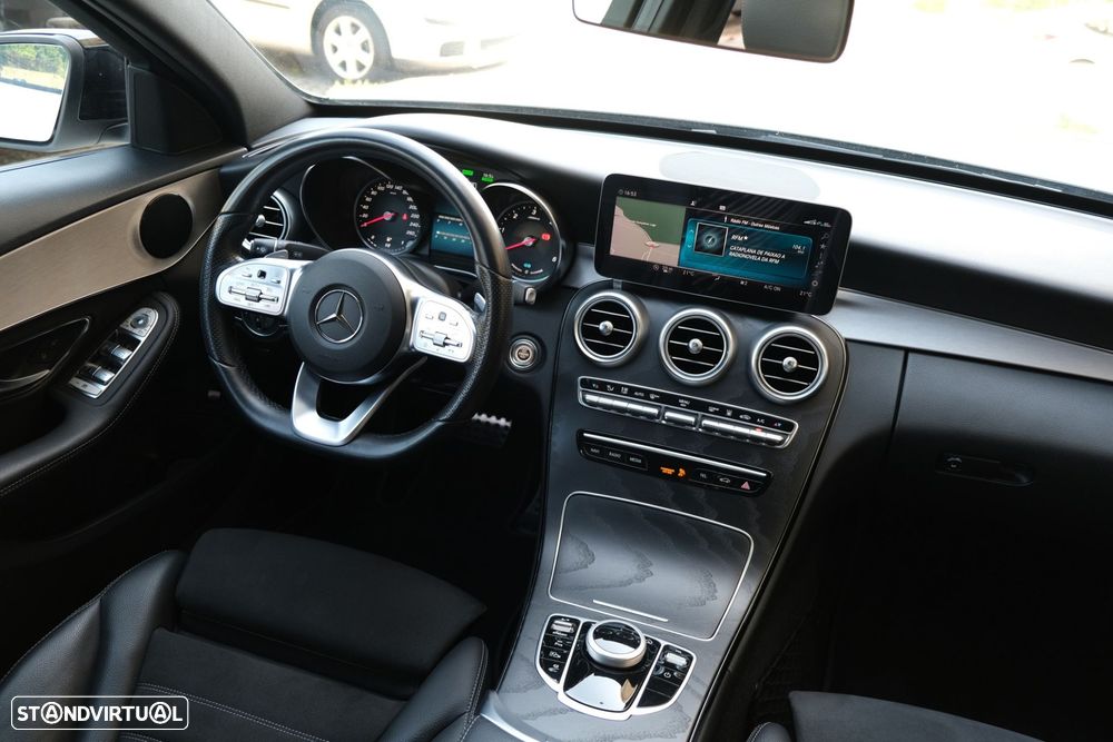 Mercedes-Benz C 300 de AMG Line - 17