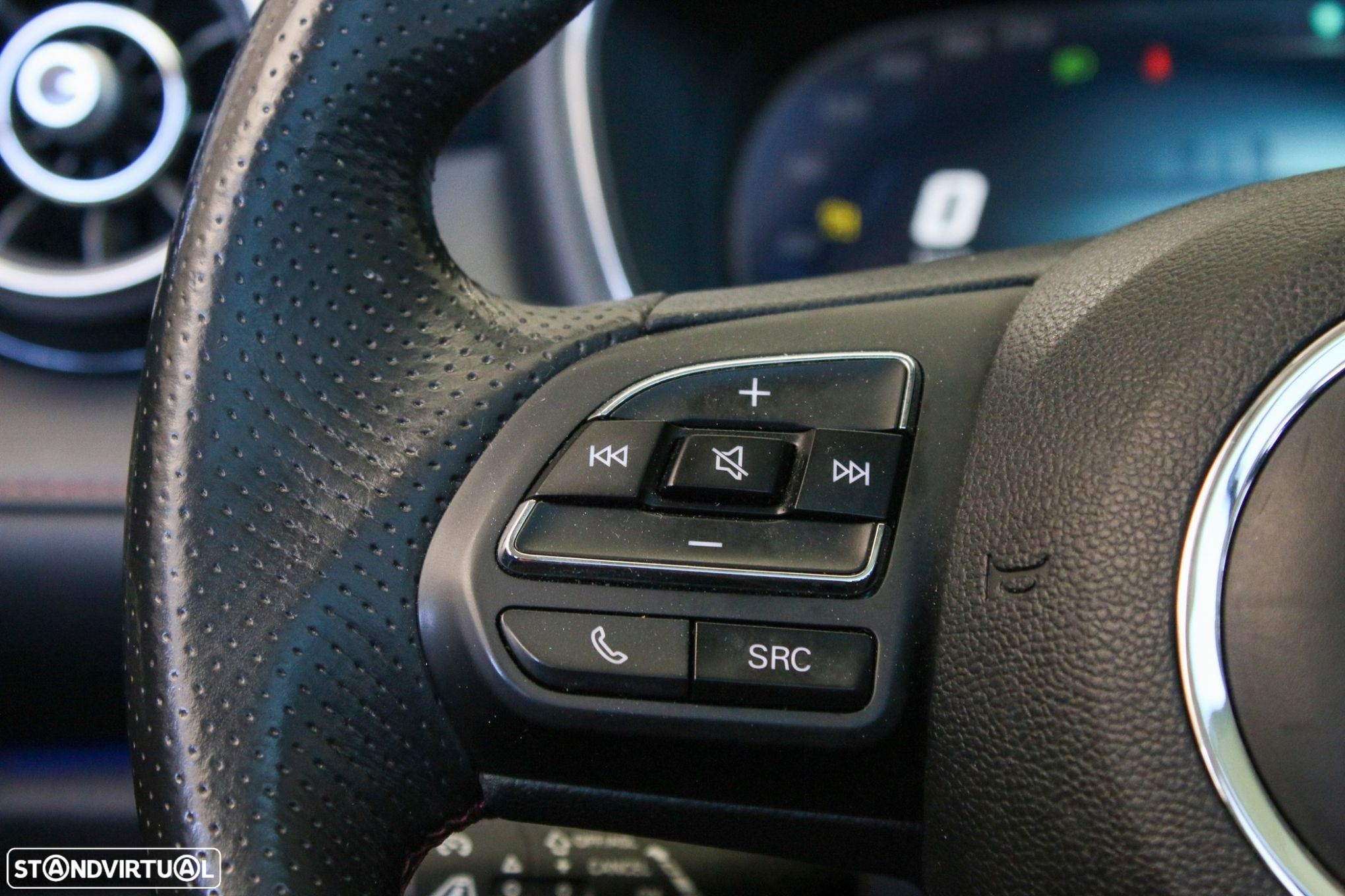 MG EHS 1.5 T-GDI Plug-in Hybrid Luxury - 26