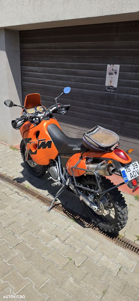 KTM 640 LC4 Adventure Travel - 3