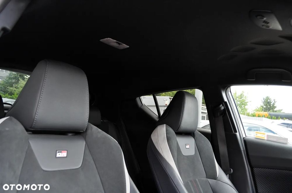 Toyota C-HR 2.0 Hybrid GR Sport - 32